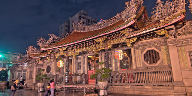 Long Shan Temple